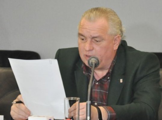 Constantinescu se vrea preşedinte al Uniunii Consiliilor Judeţene din România